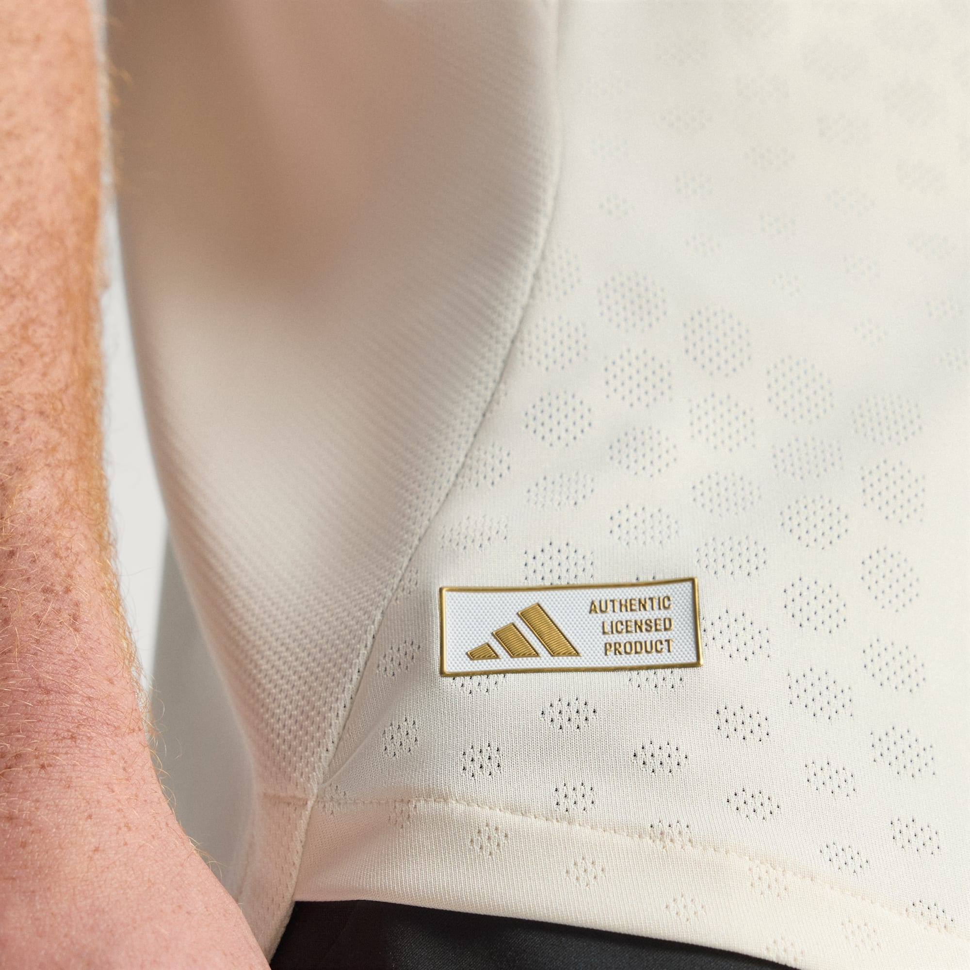 adidas Men's Liverpool Authentic Florian Wirtz Away Jersey w/ Champions League Patches 25/26 (Wonder White)