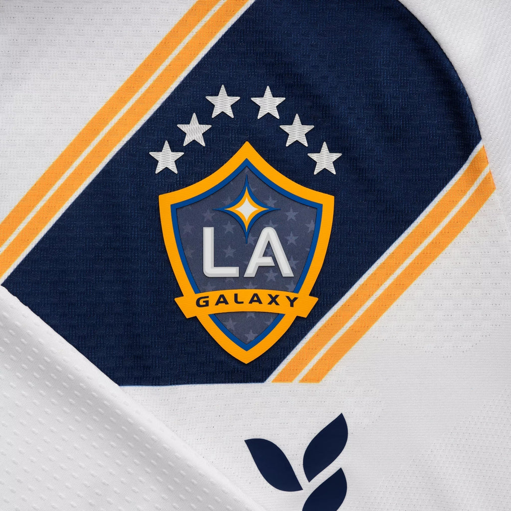 adidas Men's Wynder LA Galaxy Authentic Match Home Jersey 26/27 (White)
